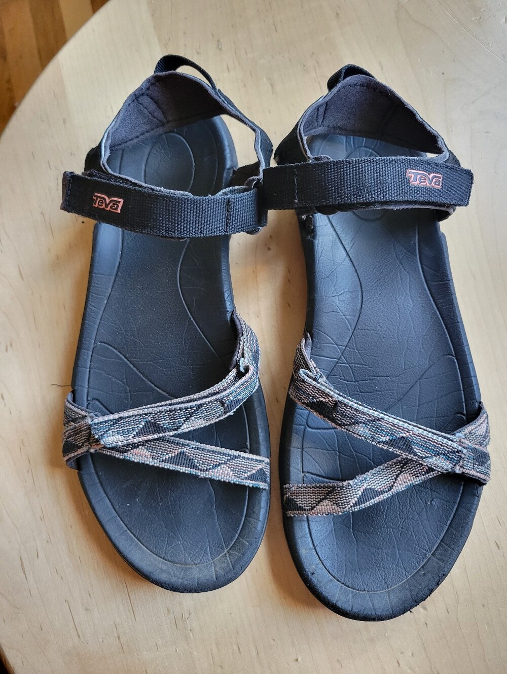 Women's Teva Sandals 8.5